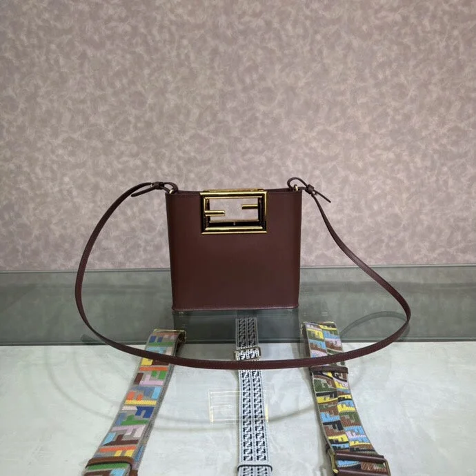 Eco-Friendly Bags For Sustainable Fashion Lovers Lawi - JBE Bags - 102 Affordable Elegance, Grab Yours Now Eco-Friendly Bags For Sustainable Fashion Lovers Lawi - JBE Bags - 102 Affordable Elegance, Grab Yours Now