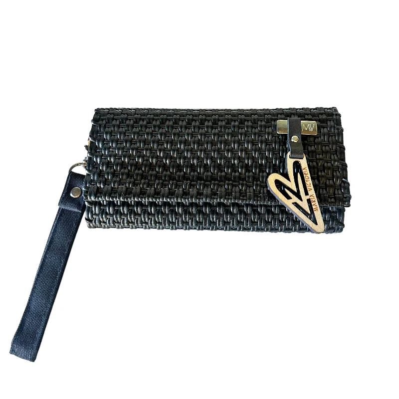 Maria Victoria | Black Wallet | Upcycled, Handwoven Trendy Purses At Exclusive Promotional Rates
